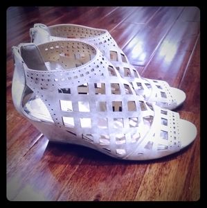 Women's Wedge shoes